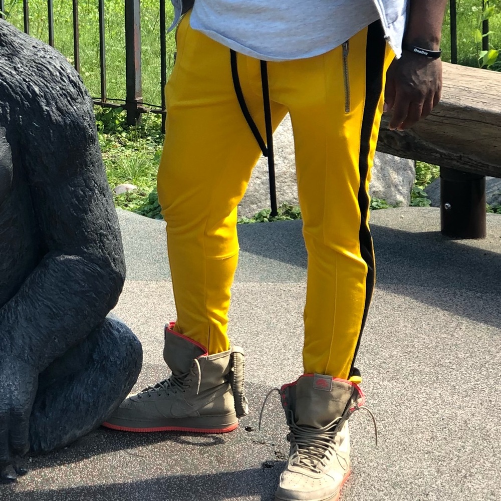 Joggers (tight fit)